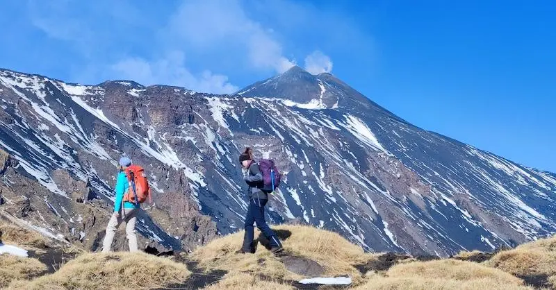 how to prepare for a visit to mount etna